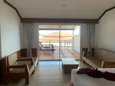 Superior Suite – Leela — Neptune's Villa